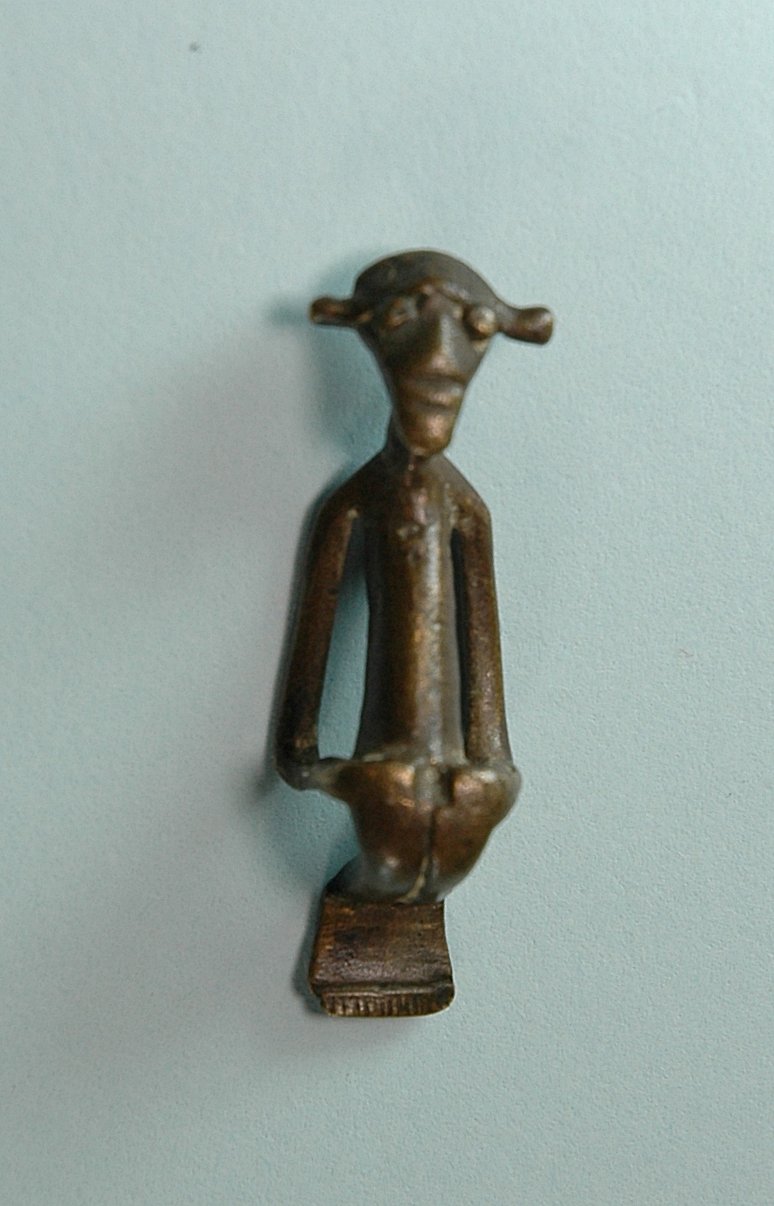Kulango figurine